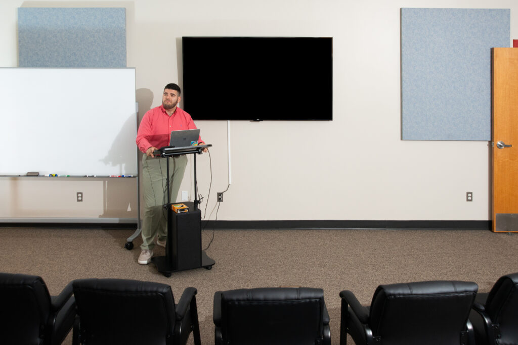 A person working at Keys Behavioral Health, a mental health and addiction treatment center in Tewksbury, MA.