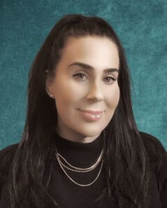 A photo of Laura Giannelli, the Clinical Director at Pillars Health Group – Tewksbury.