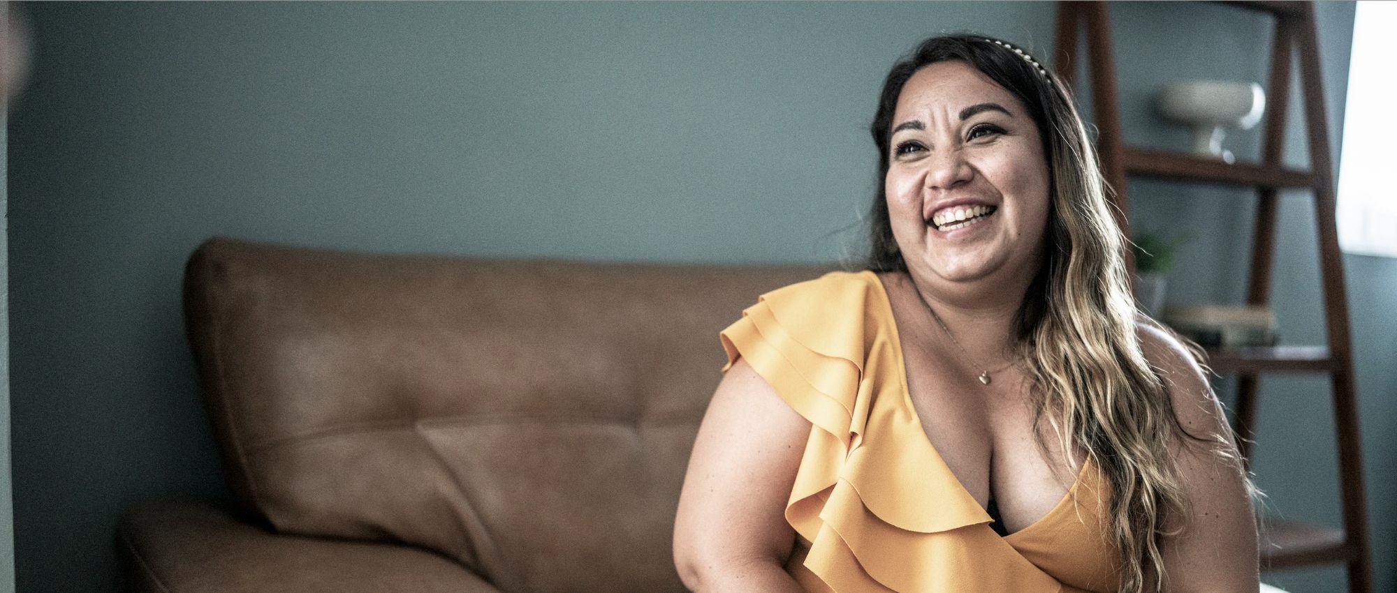 A woman in an individual therapy session for mental health treatment at Pillars Health Group.