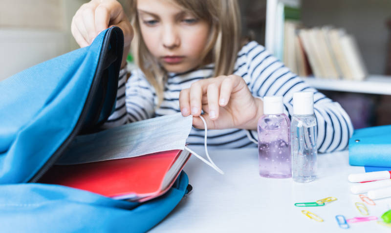 A young girl dealing with teen OCD.
