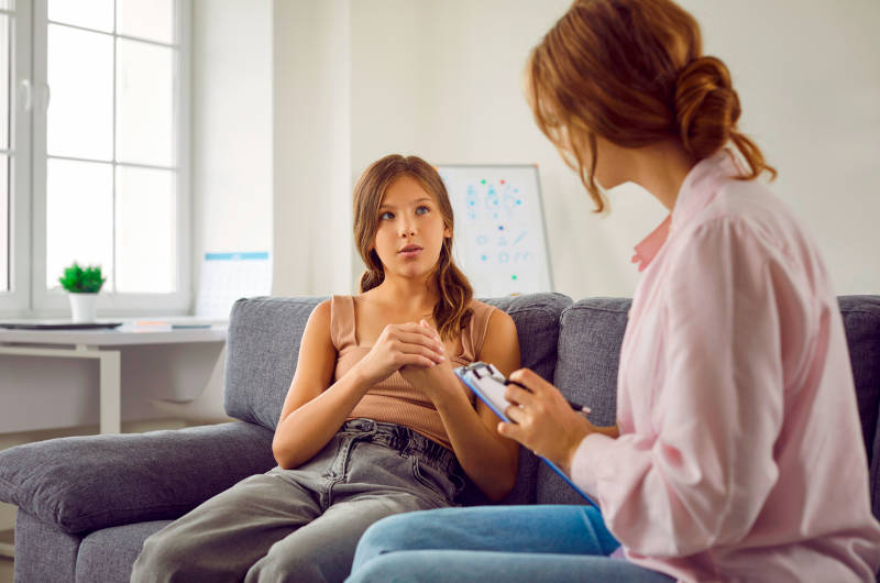A young teen in therapy for self-harm.